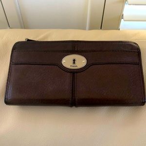 Fossil brown leather wallet
